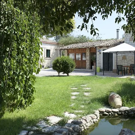 Casale Dei Giardini *
