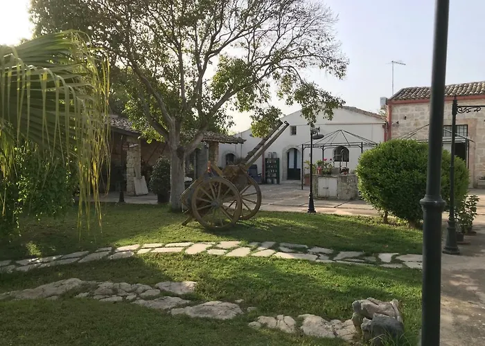 Casale Dei Giardini Séjour à la ferme Ispica